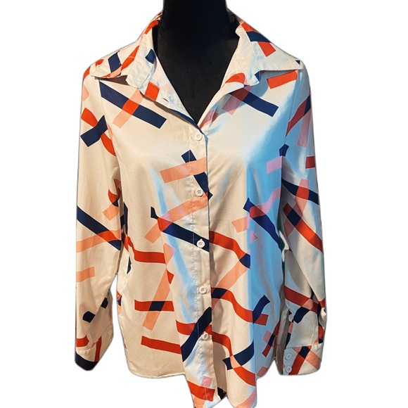 Modern-patterned women’s button down long sleeve - Picture 1 of 6
